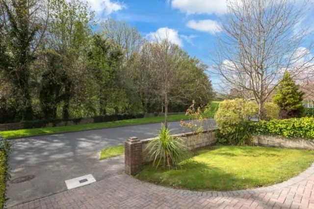Photo of 7 Fosterbrook, Stillorgan Road, Booterstown, Co Dublin