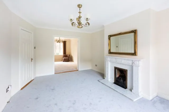 Photo of 7 Fosterbrook, Stillorgan Road, Booterstown, Co Dublin