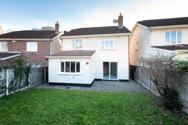 Photo of 7 Fosterbrook, Stillorgan Road, Booterstown, Co Dublin