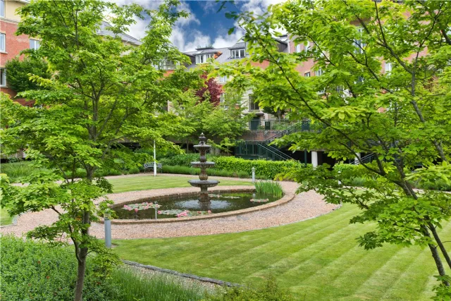 Photo of 14 Linden Court, House 5, Grove Avenue, Blackrock, Co Dublin