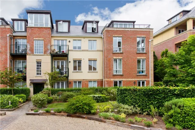 Photo of 14 Linden Court, House 5, Grove Avenue, Blackrock, Co Dublin