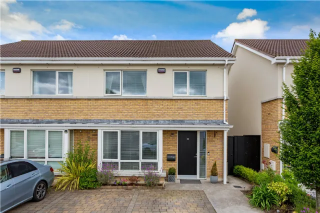 Photo of 16 Diswellstown Heath, Castleknock, Dublin 15, D15 FF08