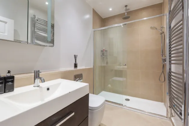 Photo of 35 Booterstown Avenue, Booterstown, Co. Dublin, A94 X2P9