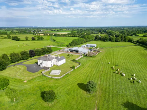 Photo of Woodville House On C. 38 Acres, Woodville, Templemore, Co. Tipperary, E41 CA40