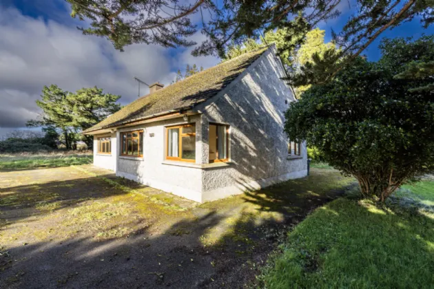 Photo of White Piers, Rogerstown Lane, Lusk, Co. Dublin, K45E189