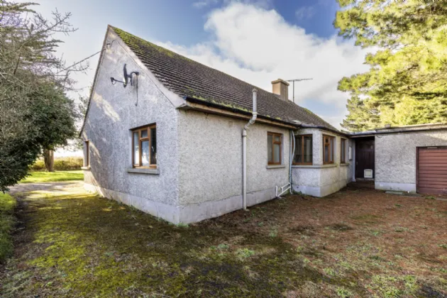 Photo of White Piers, Rogerstown Lane, Lusk, Co. Dublin, K45E189