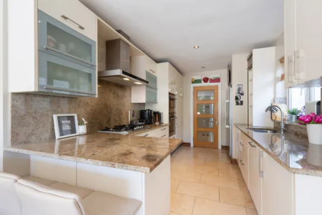 Photo of 113 The Maples, Clonskeagh, Dublin 14, D14 W0V8