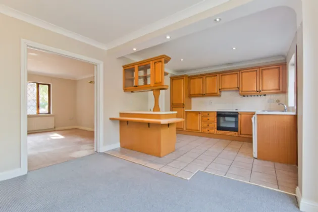 Photo of 27 Holywell, Upper Kilmacud Road, Kilmacud, Dublin 14, D14 W3V8