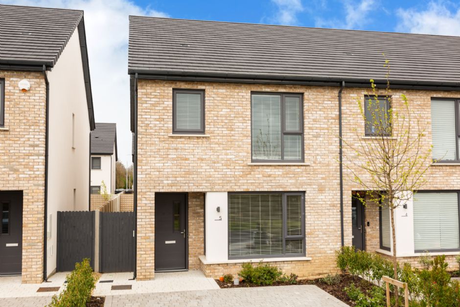 House for Sale in Leixlip 5 Harpur Row, Harpur Lane Sherry FitzGerald