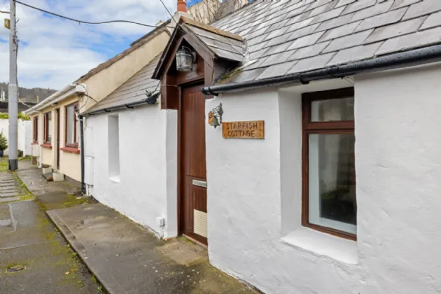 Photo of Starfish Cottage, 6 St. Mary's Cottages, Strand Road, Bray, Co. Wicklow, A98 FK13