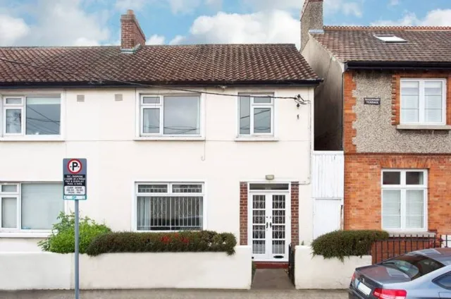 Photo of 3 Rosemount Terrace,, Booterstown,, Co. Dublin