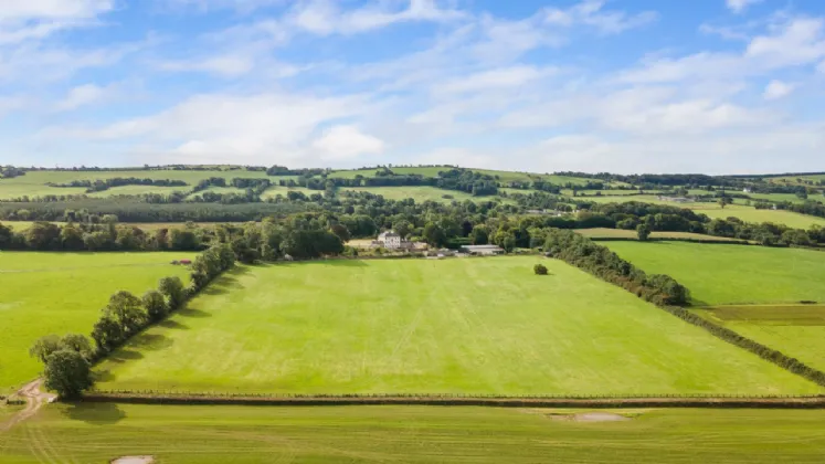 Photo of Ballyneale House, Ballingarry, Co. Limerick, V94 E729