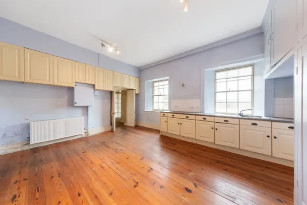 Photo of Ballyneale House, Ballingarry, Co. Limerick, V94 E729