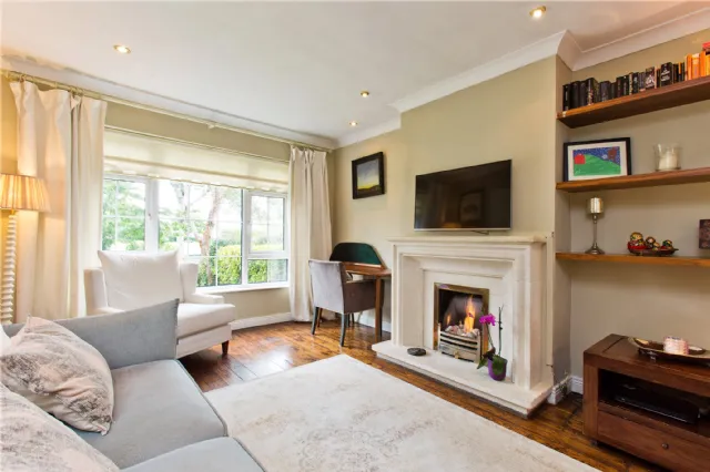 Photo of 8 Bayview Park, Killiney, Co Dublin