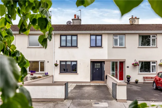 Photo of 9 Shannon Park, Portumna, Co. Galway, H53 PD90