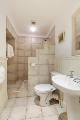 Photo of Strand Lodge, 5 Strand Road, Sandymount, Dublin 4, D04 X461