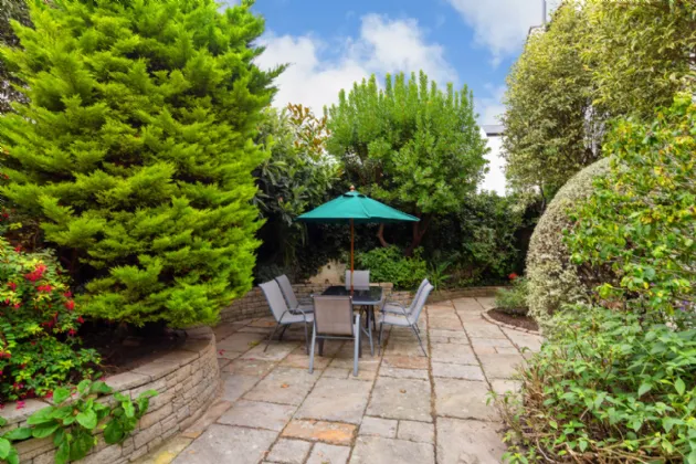 Photo of Strand Lodge, 5 Strand Road, Sandymount, Dublin 4, D04 X461