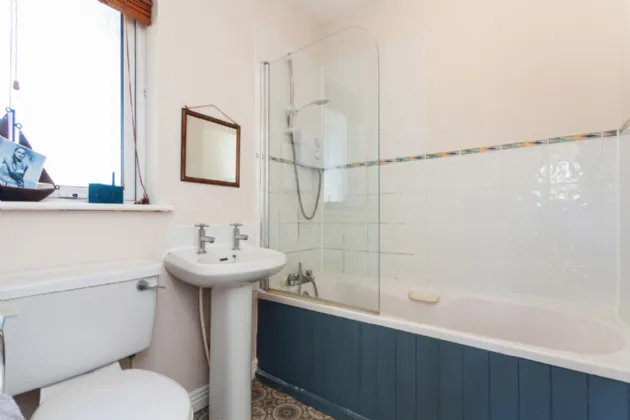 Photo of 1 Bramblefield Walk, Clonee, Dublin 15, D15 R6K8