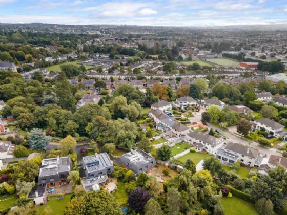 Photo of Woodbine, Owendore Avenue, Rathfarnham, Dublin 14, D14 V2Y0