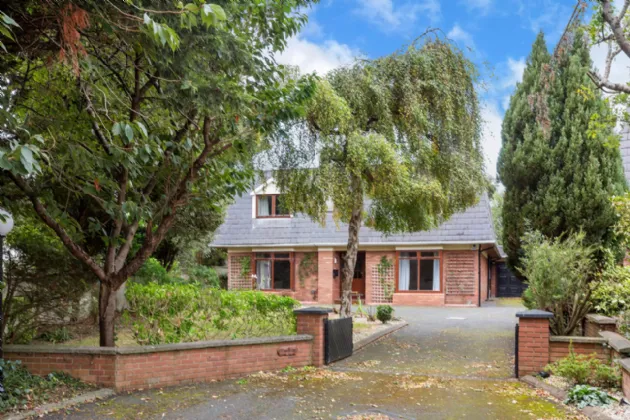 Photo of Woodbine, Owendore Avenue, Rathfarnham, Dublin 14, D14 V2Y0