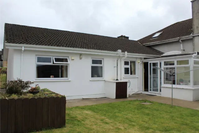 Photo of 22 Castlemoyle Heights, New Ross, Co. Wexford, Y34 A497