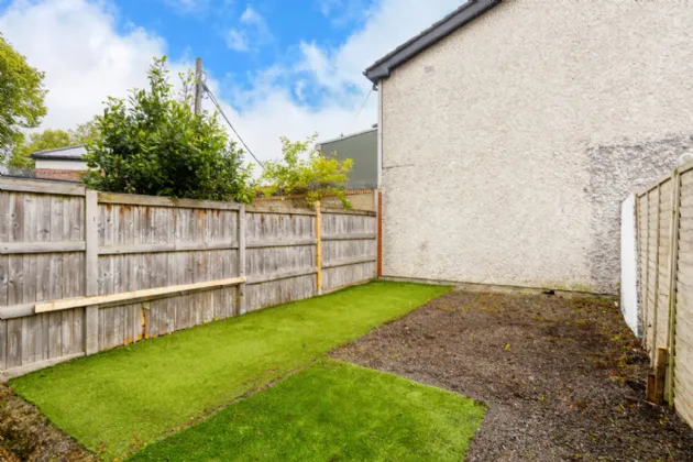 Photo of 11 Eastmoreland Place, Dublin 4, D04 XV18