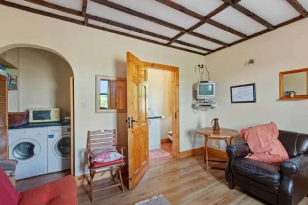 Photo of An Naomhóg, Inchinattin, Rosscarbery, Co Cork, P85 XW11