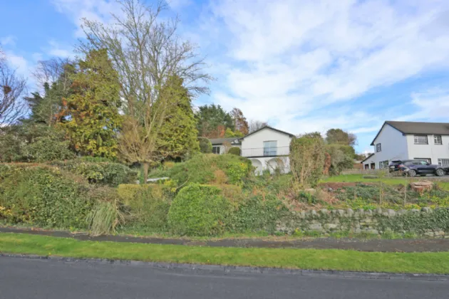 Photo of 7 Tullyvarraga Hill, Shannon, Co. Clare, V14CP28