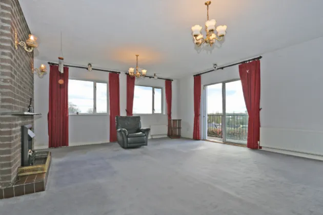 Photo of 7 Tullyvarraga Hill, Shannon, Co. Clare, V14CP28