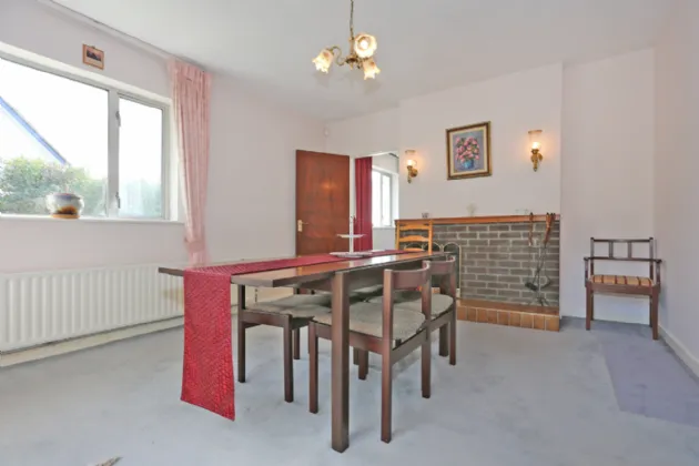 Photo of 7 Tullyvarraga Hill, Shannon, Co. Clare, V14CP28