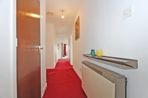 Photo of 7 Tullyvarraga Hill, Shannon, Co. Clare, V14CP28