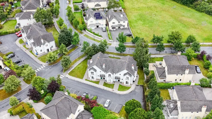 Photo of 5 The Crescent, The Weir View, Castlecomer Road, Kilkenny, R95 AW94