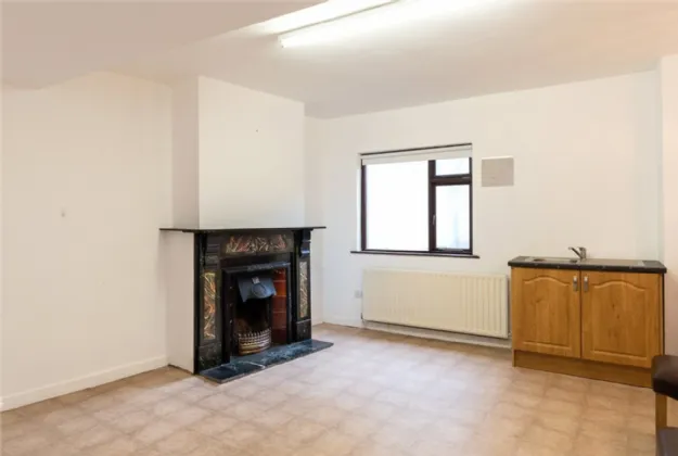 Photo of 34 Main Street, Kenmare, Co Kerry, V93 K79F