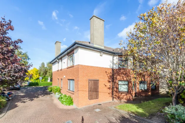 Photo of 4 Grace Park Hall, Drumcondra, Dublin 9, D09 YN79
