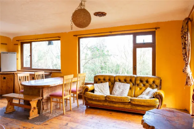 Photo of Honeysuckle, Derryduff More, Coomhola, Bantry, Co. Cork, P75 N966