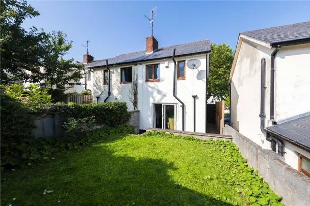 Photo of 41 Sweetmount Avenue, Dundrum, Dublin 14, D14 N7X6