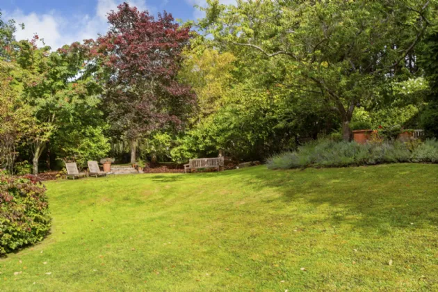 Photo of Glencarrig, Falls Road, Shankill, Dublin 18, D18X2T8