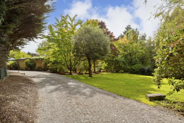 Photo of Glencarrig, Falls Road, Shankill, Dublin 18, D18X2T8