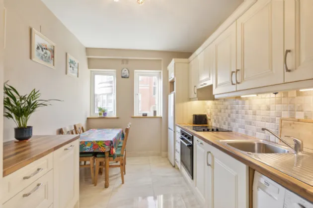 Photo of Apt 3, Bishopsmede, Clanbrassil Street, Dublin 8, D08 W276