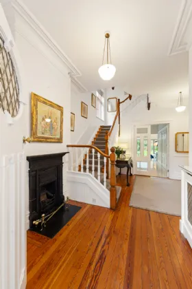 Photo of 59 Ailesbury Road, Ballsbridge, Dublin 4, D04 A2W1