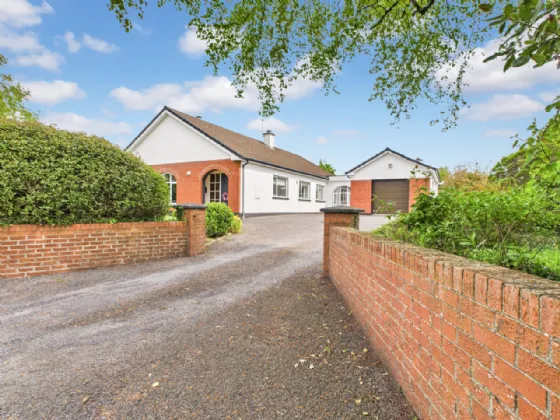 Photo of 4 Hillcrest, Roslevan, Ennis, Co Clare, V95 D171