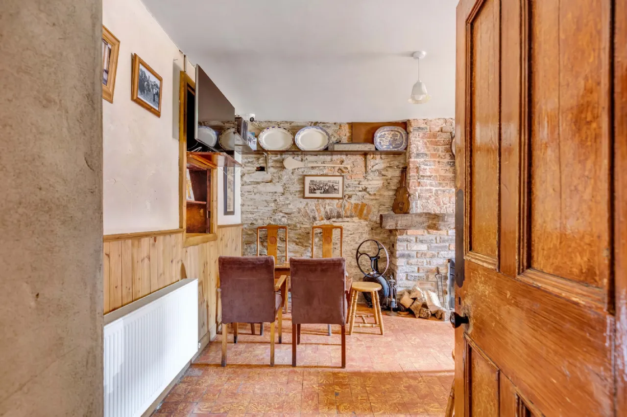 Photo of Gartlan's, The Thatch, Lower Main Street, Kingscourt, Co. Cavan, A82 A0D9