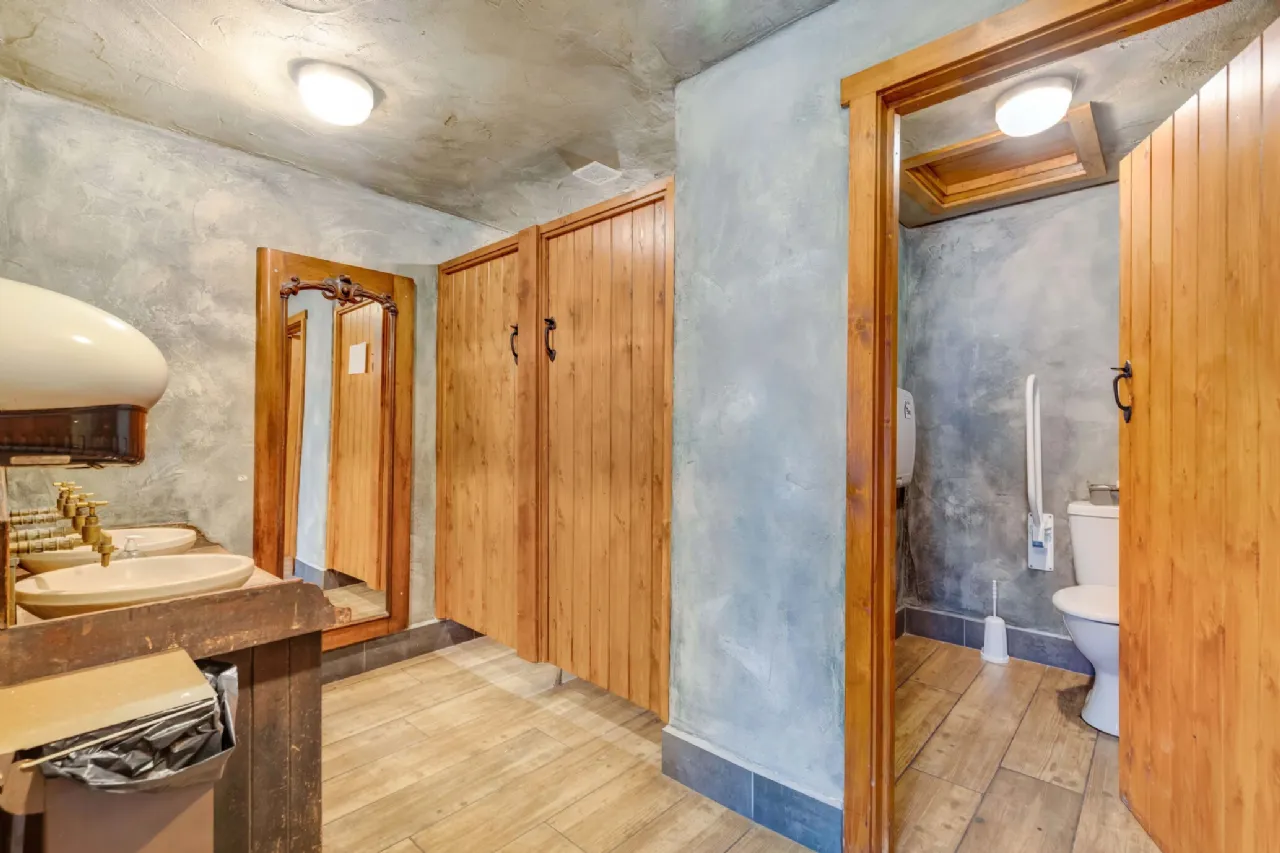 Photo of Gartlan's, The Thatch, Lower Main Street, Kingscourt, Co. Cavan, A82 A0D9