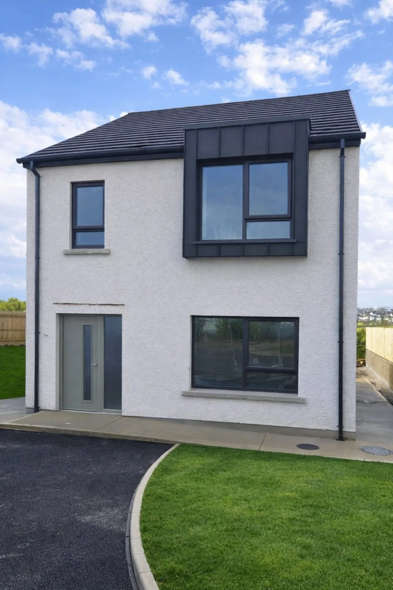 Photo of 10 Amalfi Court, Lisnennan, Letterkenny, Co. Donegal