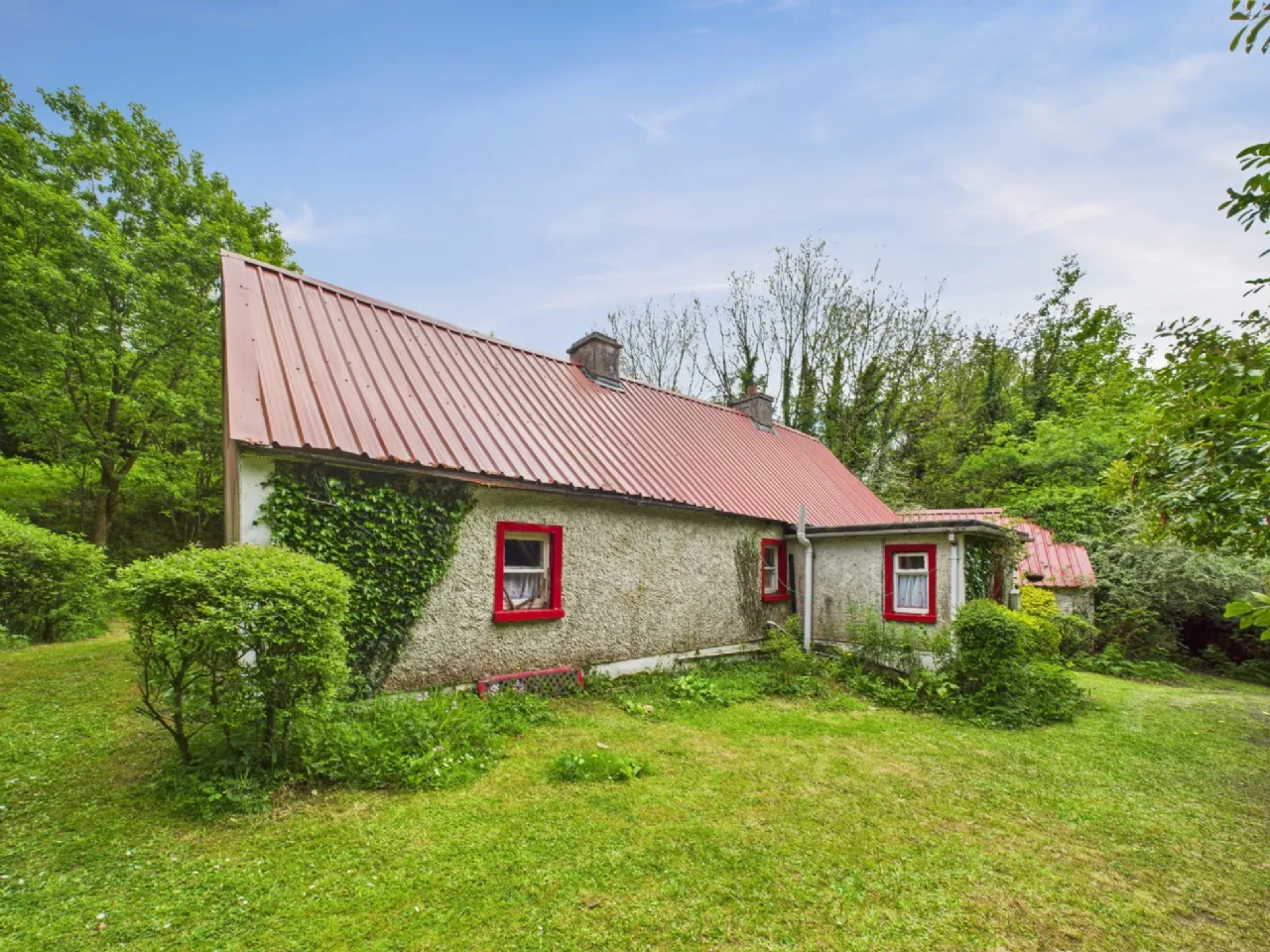 Photo of Country Cottage, Blakefield, Toomevara, Nenagh, Co. Tipperary, E45 AH51