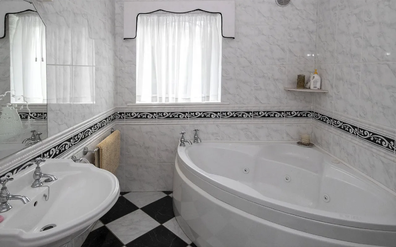 Photo of Blackwater Beeches, Cloonbeg, Ballyduff Upper, Co Waterford, P51 YY67