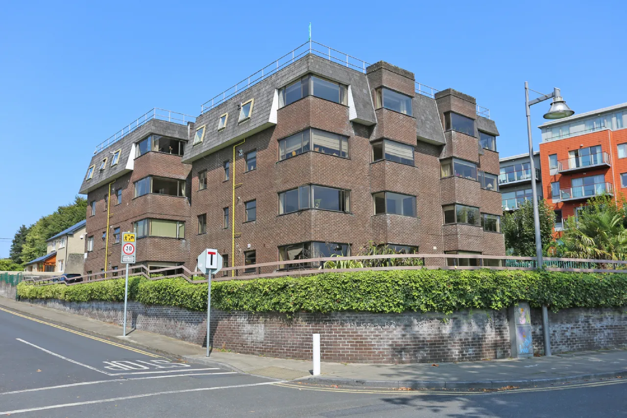 Photo of 10 Strand Court, O' Callaghan Strand, Limerick, V94N220