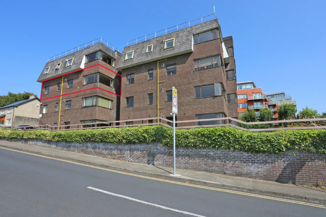 Photo of 10 Strand Court, O' Callaghan Strand, Limerick, V94N220