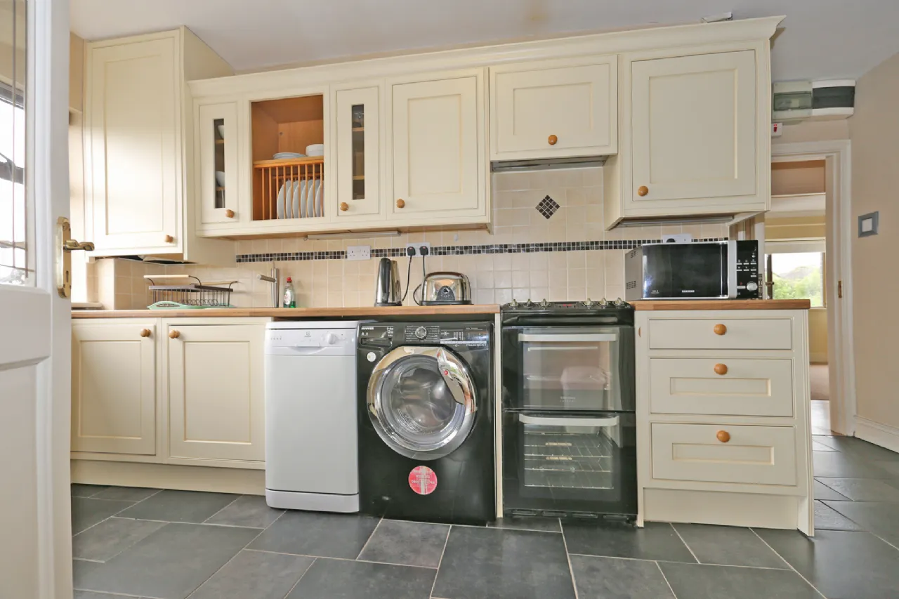 Photo of 10 Strand Court, O' Callaghan Strand, Limerick, V94N220