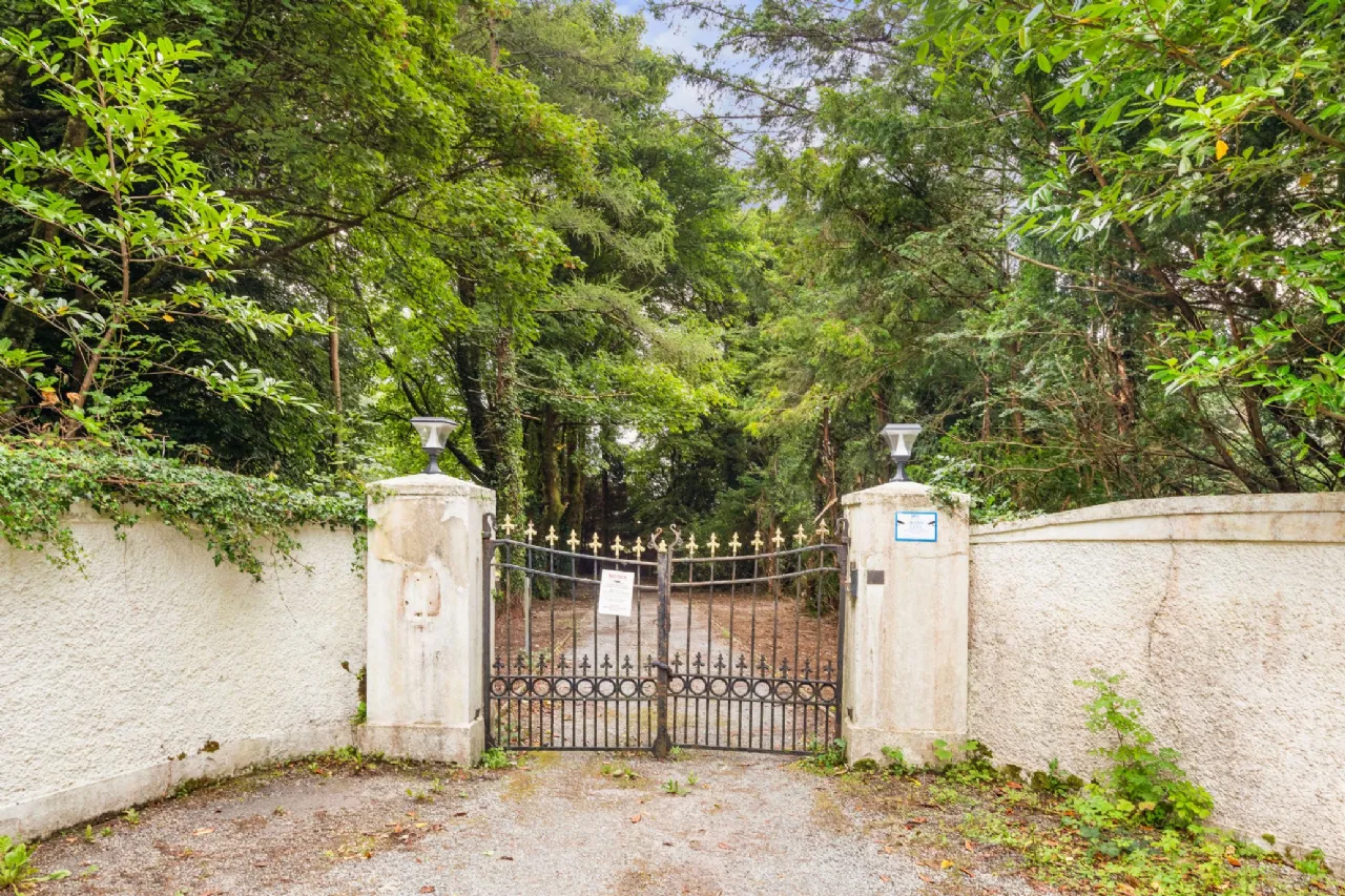 Photo of Comeragh House, Lemybrien, County Waterford, X42 FK71